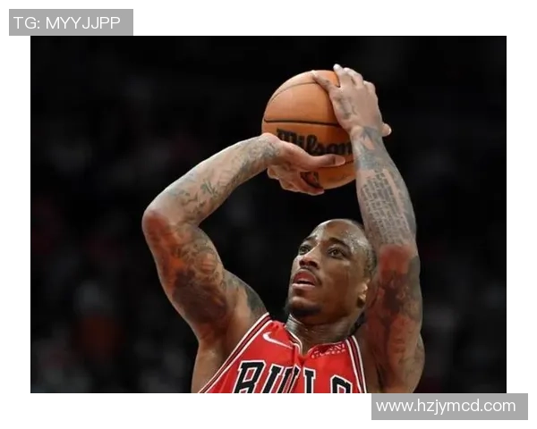 昔日绿茵传奇退役球星再度掀起热议引发球迷共同回忆